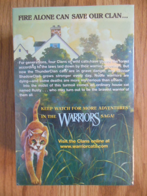 Warriors Box Set: Volumes 1 to 3: Into the Wild, Fire and Ice, Forest of  Secrets|Paperback