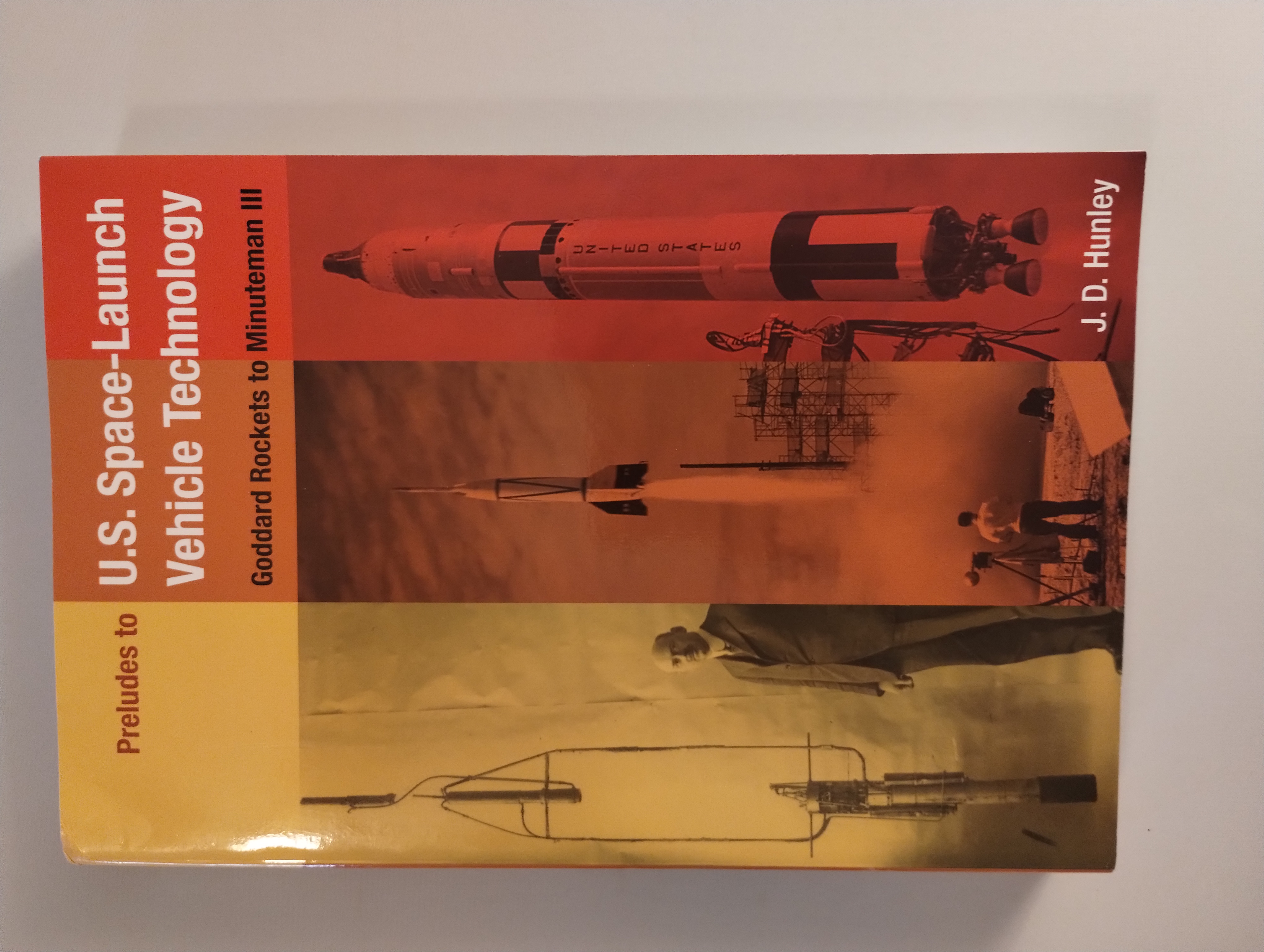 PRELUDES TO U.S . SPACE - LAUNNCH VEHICLE TECHNOLOGY