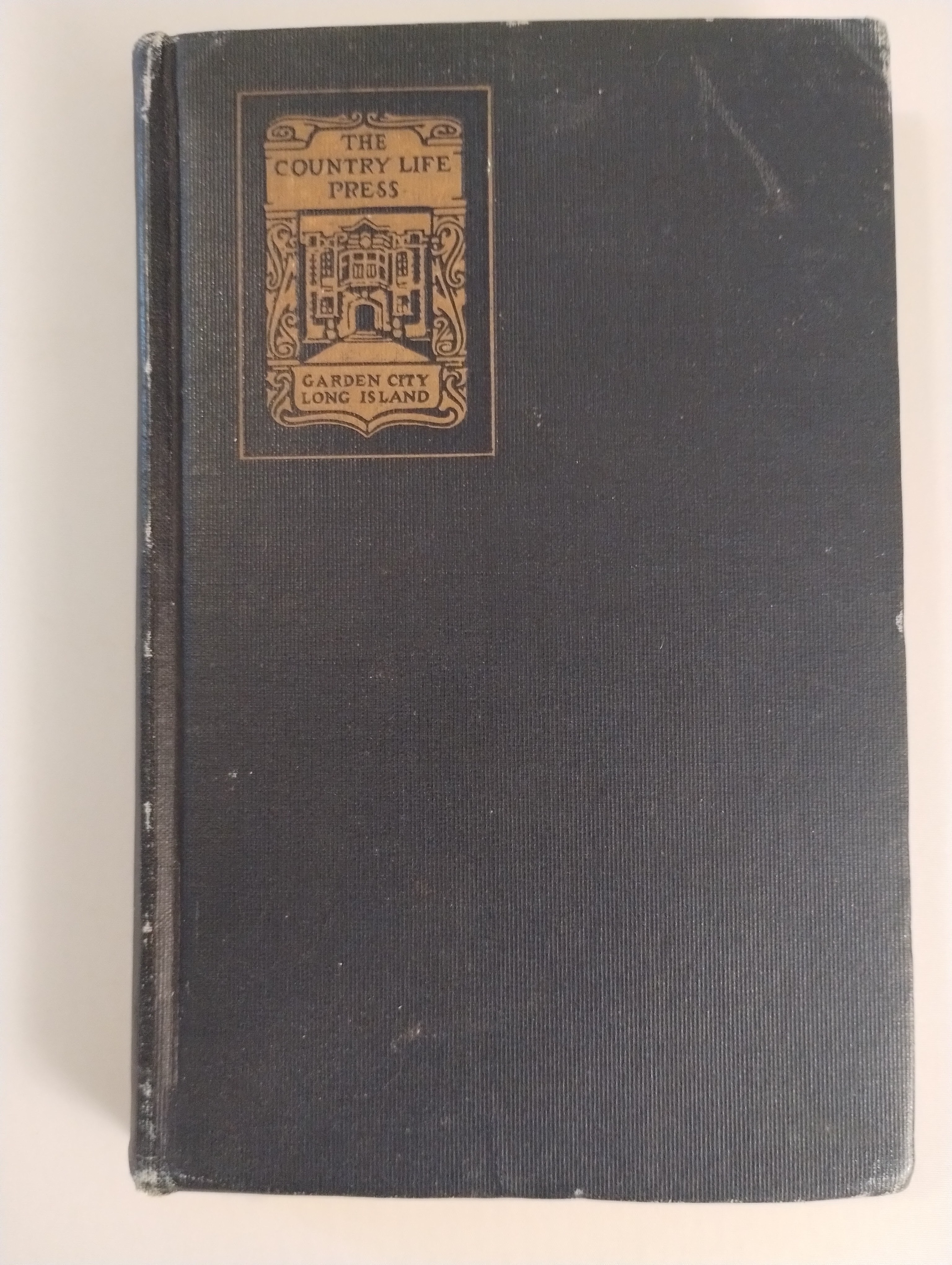 THE COUNTRY LIFE PRESS